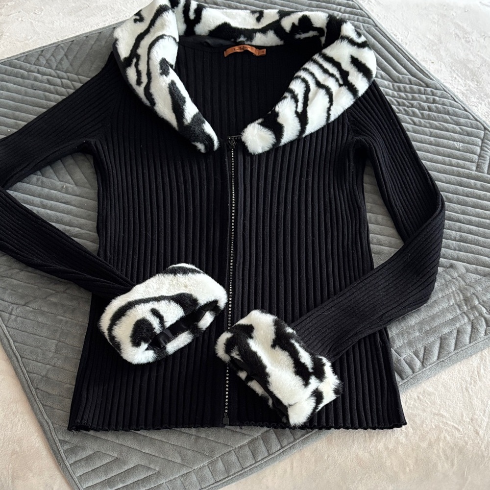 Black and White Faux Fur Trim Sweater